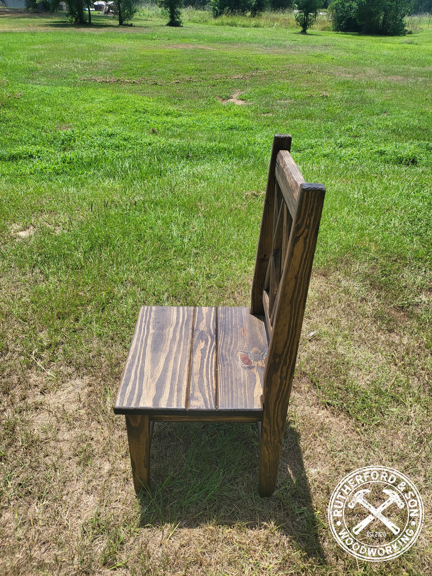 Farmhouse Double X Style Tapered Chair