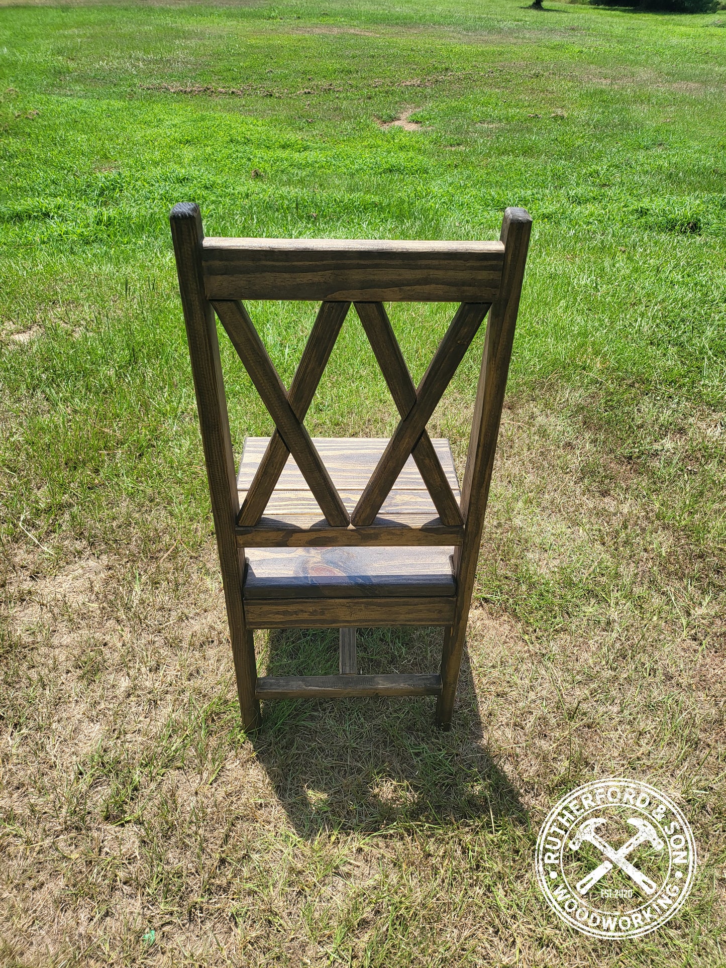 Farmhouse Double X Style Tapered Chair