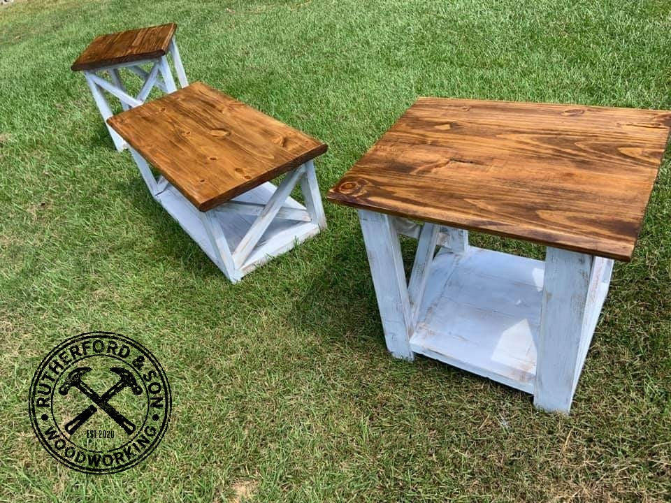 Small Town Farmhouse Coffee Table Set