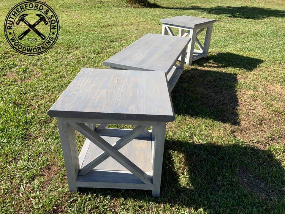 Small Town Farmhouse Coffee Table Set