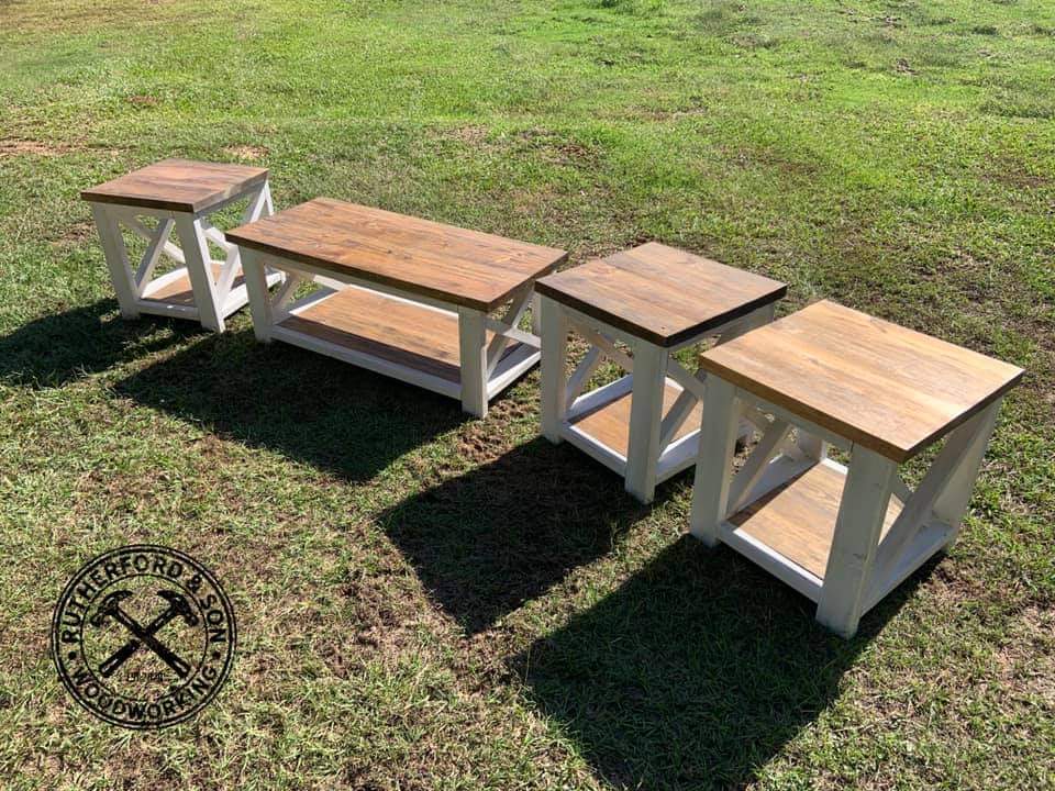 Small Town Farmhouse Coffee Table Set