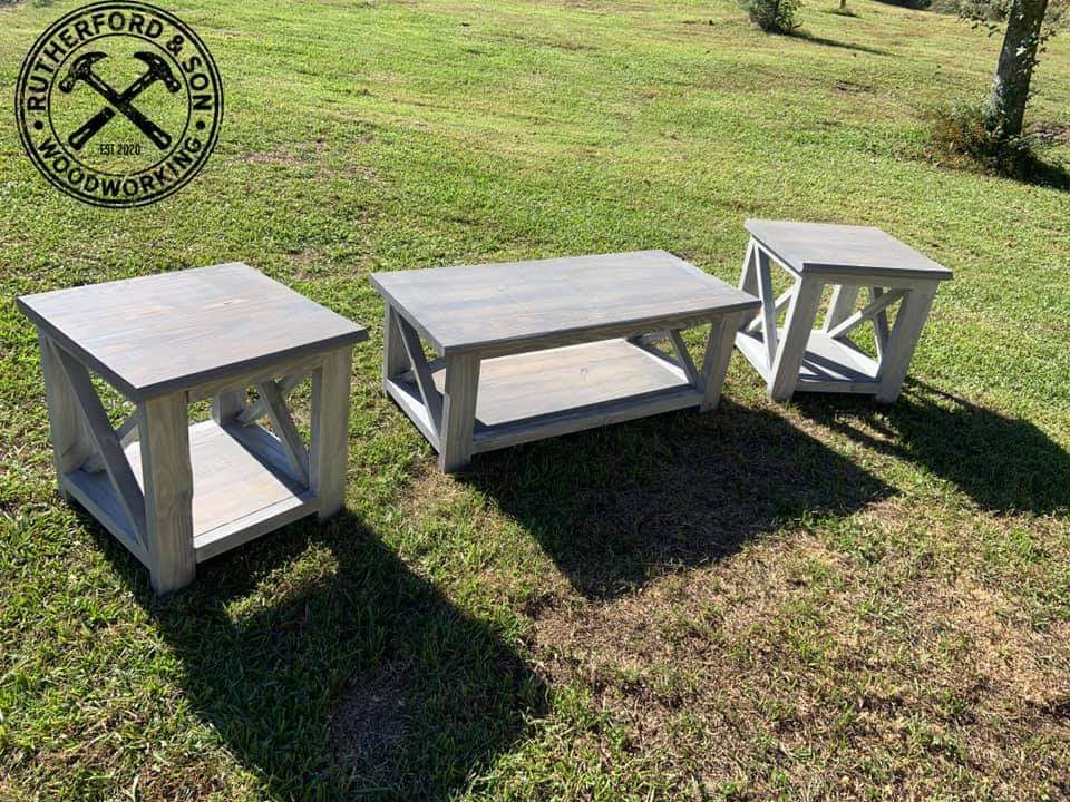 Small Town Farmhouse Coffee Table Set