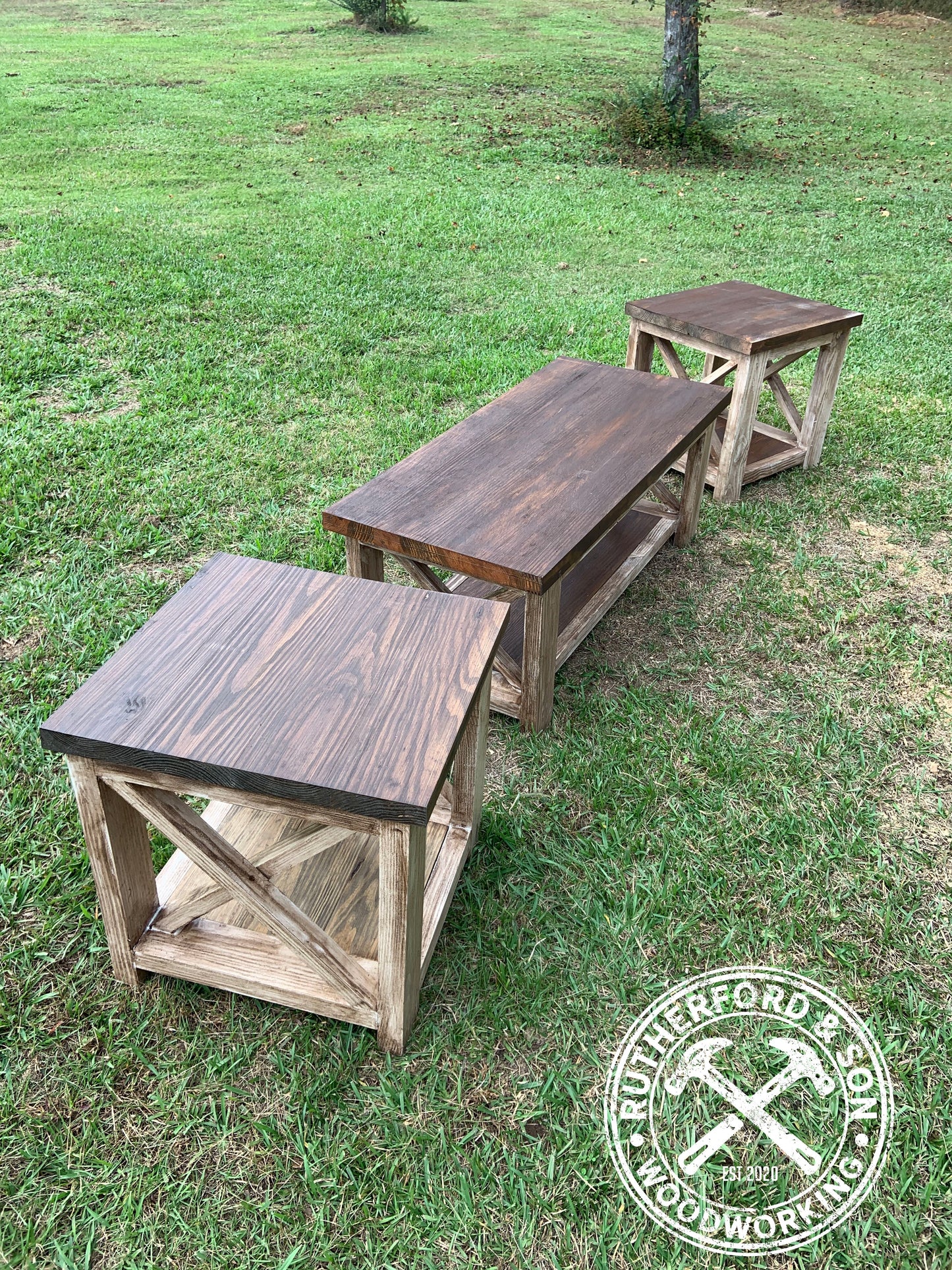 Small Town Farmhouse Coffee Table Set